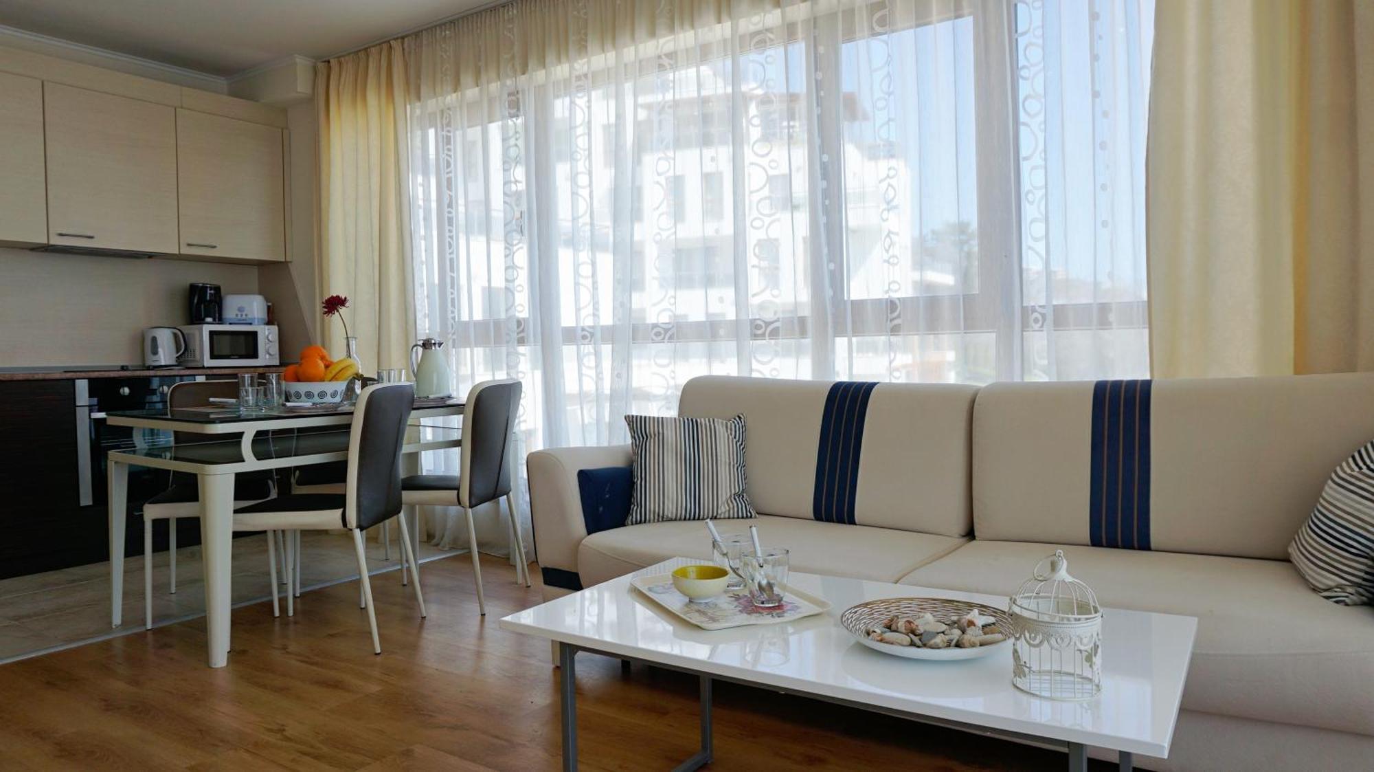 Апартаменти Бяла Клиф На Плажа - Apartments Byala Cliff First Line Buitenkant foto