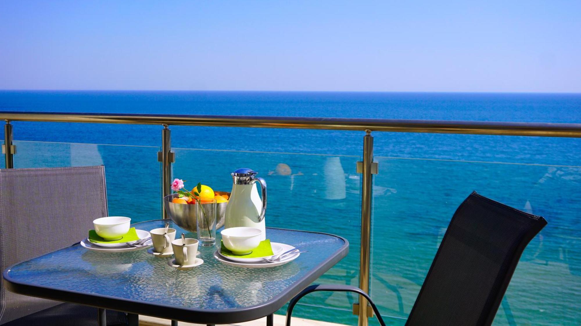 Апартаменти Бяла Клиф На Плажа - Apartments Byala Cliff First Line Buitenkant foto