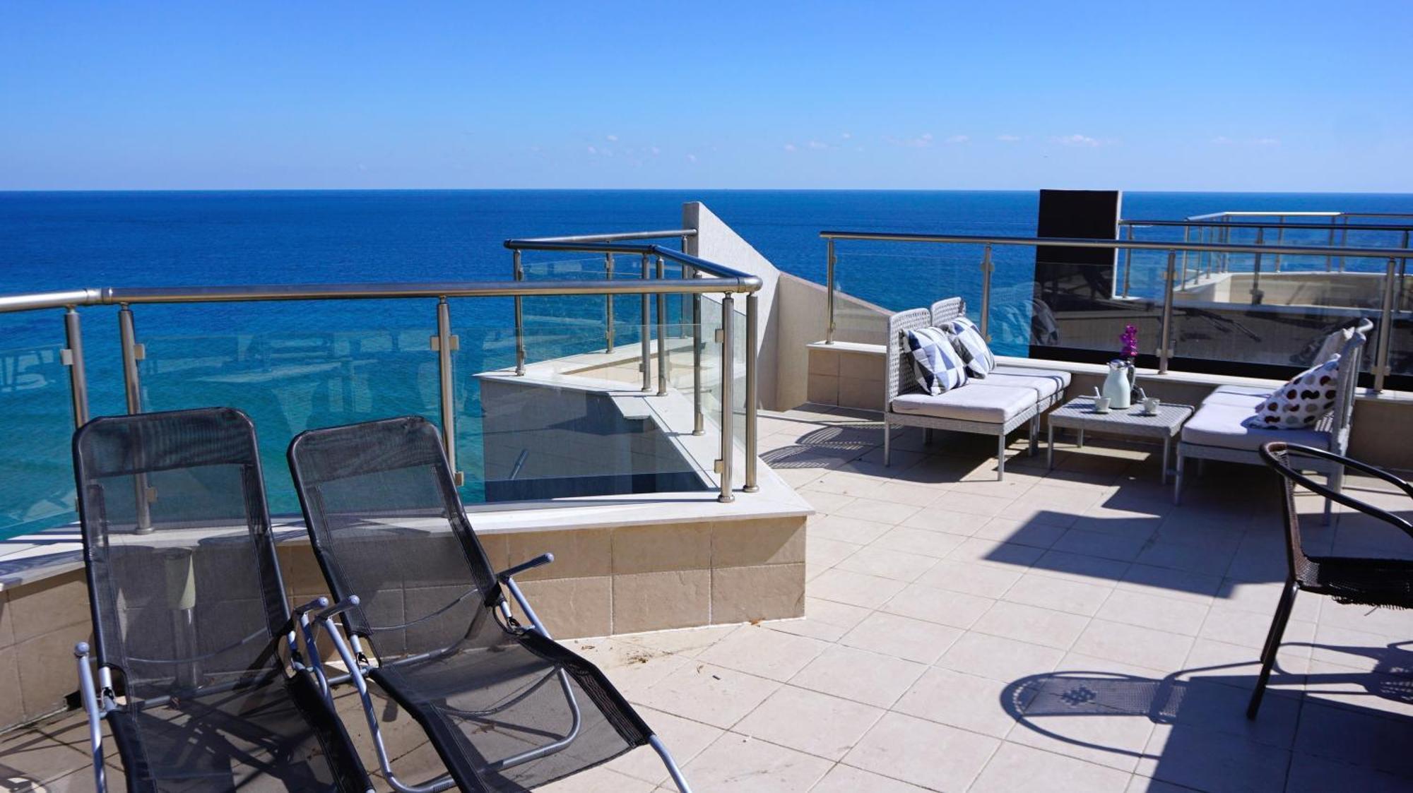 Апартаменти Бяла Клиф На Плажа - Apartments Byala Cliff First Line Buitenkant foto