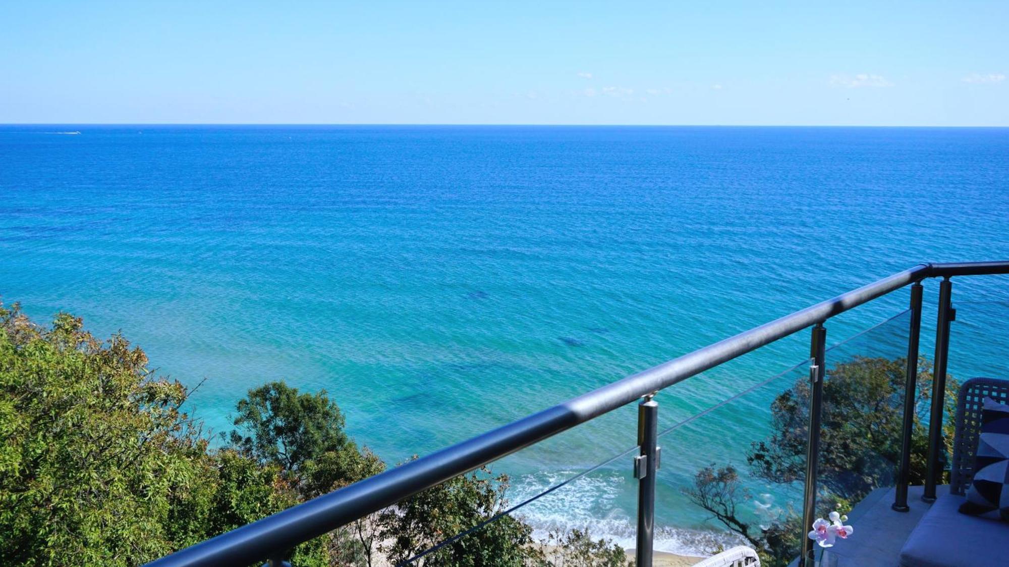 Апартаменти Бяла Клиф На Плажа - Apartments Byala Cliff First Line Buitenkant foto