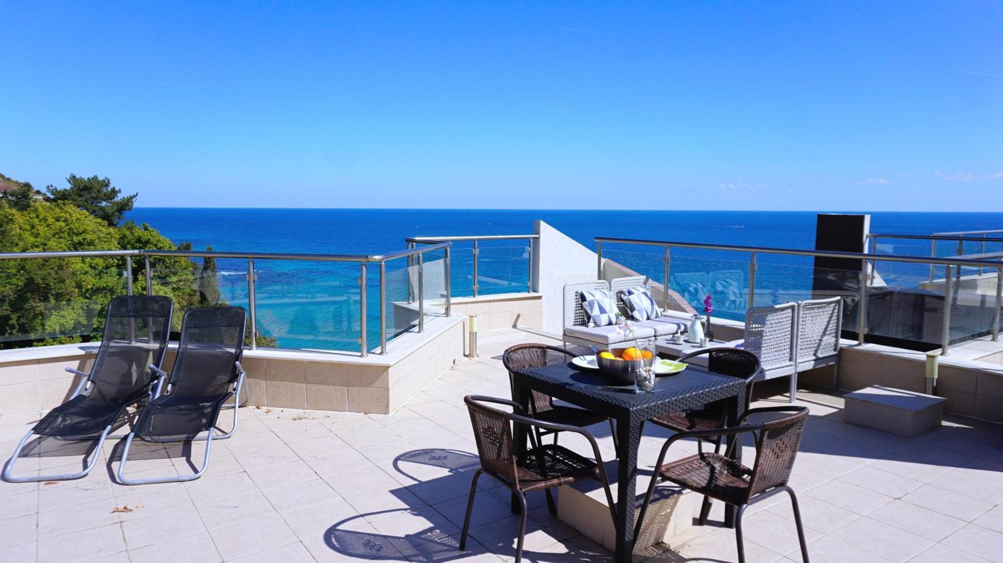 Апартаменти Бяла Клиф На Плажа - Apartments Byala Cliff First Line Buitenkant foto