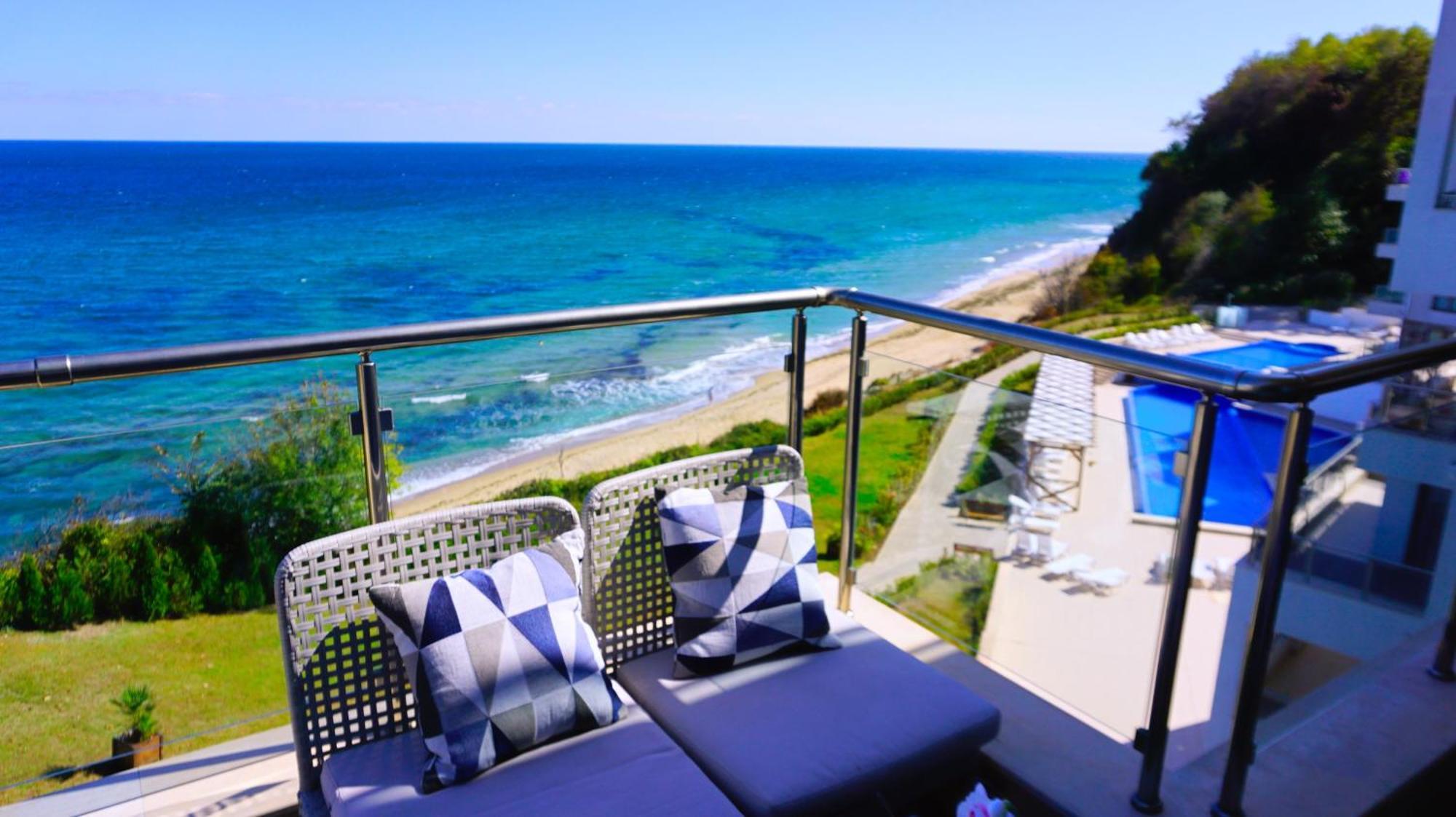 Апартаменти Бяла Клиф На Плажа - Apartments Byala Cliff First Line Buitenkant foto